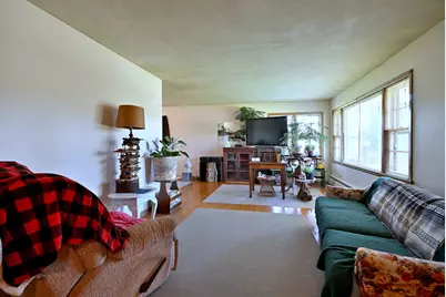 1030 W Kenilworth Avenue, Palatine, IL 60067 - Photo 5