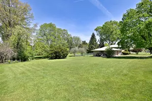 1030 W Kenilworth Ave, Palatine, IL 60067 - Photo 3