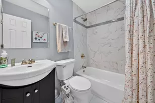 325 Council Trail, Lake in the Hills, IL 60156 - Photo 15