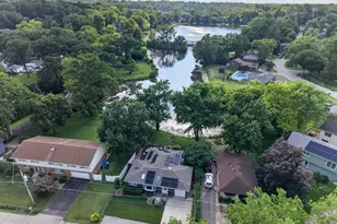325 Council Trail, Lake in the Hills, IL 60156 - Photo 21
