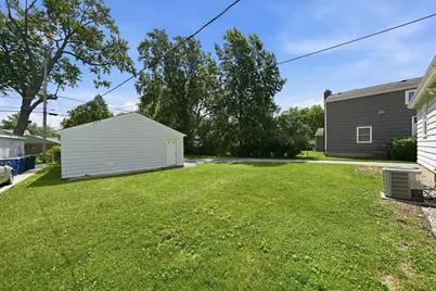 1349 Perry Street, Crete, IL 60417 - Photo 23