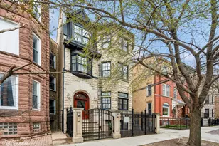 746 W Belden Ave, Chicago, IL 60614 - Photo 1