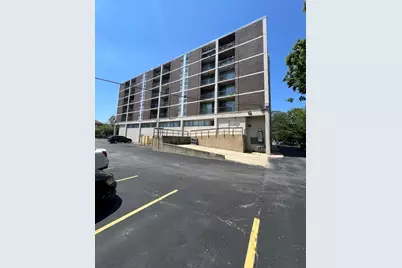 1043 S York Road #202, Bensenville, IL 60106 - Photo 5