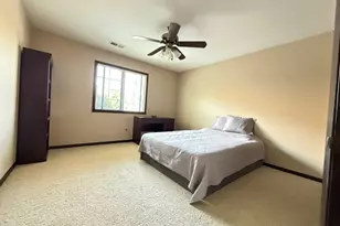 6135 Essex Ct, Willowbrook, IL 60527 - Photo 13