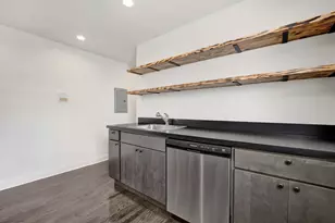 3125 N California Ave, Chicago, IL 60618 - Photo 5