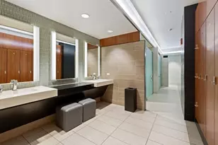 175 E Delaware Pl, Chicago, IL 60611 - Photo 17
