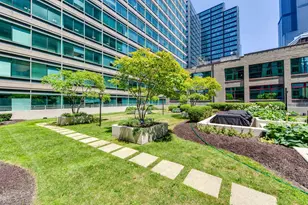 125 S Jefferson St, Chicago, IL 60661 - Photo 23