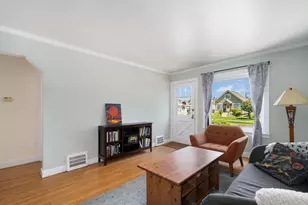 3546 N Ozark Ave, Chicago, IL 60634 - Photo 3