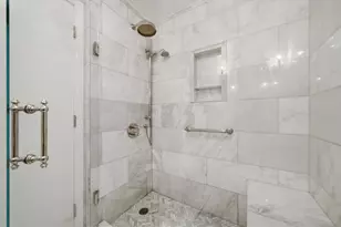 3323 N Paulina St, Chicago, IL 60657 - Photo 15
