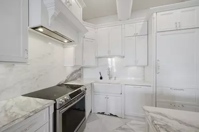 3323 N Paulina Street #3F, Chicago, IL 60657 - Photo 3