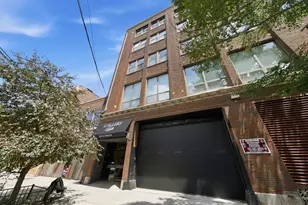 3323 N Paulina St, Chicago, IL 60657 - Photo 1