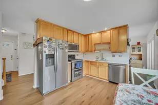 401 Greentree Pkwy, Libertyville, IL 60048 - Photo 13