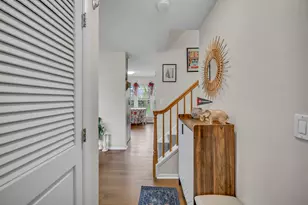 401 Greentree Pkwy, Libertyville, IL 60048 - Photo 11