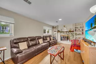 401 Greentree Pkwy, Libertyville, IL 60048 - Photo 17