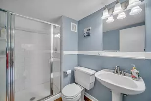 401 Greentree Pkwy, Libertyville, IL 60048 - Photo 19
