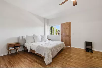 1044 W Byron Street #2E, Chicago, IL 60613 - Photo 7