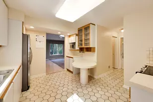 2222 Chestnut Ave, Wilmette, IL 60091 - Photo 9
