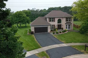 650 Lavina Ct, Bolingbrook, IL 60440 - Photo 1