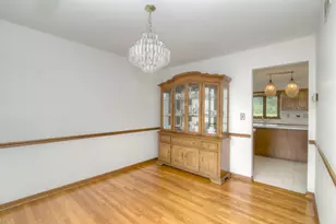 650 Lavina Ct, Bolingbrook, IL 60440 - Photo 7