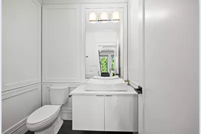 3901 S Lake Park Avenue #D, Chicago, IL 60653 - Photo 11