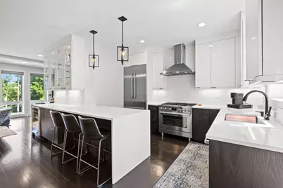 3901 S Lake Park Avenue #D, Chicago, IL 60653 - Photo 3