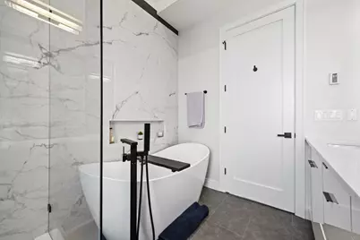 3901 S Lake Park Avenue #D, Chicago, IL 60653 - Photo 19
