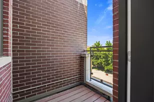 3901 S Lake Park Ave, Chicago, IL 60653 - Photo 25