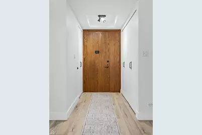 40 E Delaware Place #1204, Chicago, IL 60611 - Photo 3