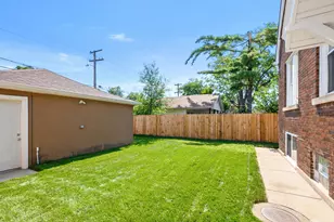 2333 120th St, Blue Island, IL 60406 - Photo 29