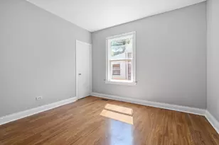 2333 120th St, Blue Island, IL 60406 - Photo 9