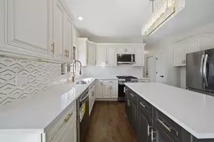 1215 Triple Crown Ct, Bartlett, IL 60103 - Photo 17