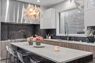 1620 W Pierce Avenue, Chicago, IL 60622 - Photo 5