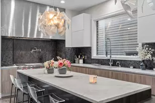 1620 W Pierce Ave, Chicago, IL 60622 - Photo 5
