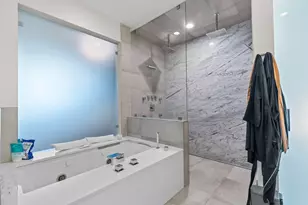 1620 W Pierce Ave, Chicago, IL 60622 - Photo 17