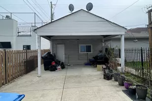 1841 W Superior St, Chicago, IL 60622 - Photo 13