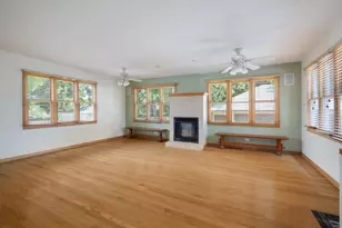 1836 Olive Rd, Homewood, IL 60430 - Photo 9