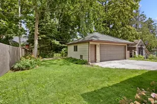 1836 Olive Rd, Homewood, IL 60430 - Photo 19