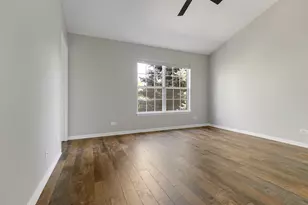 2255 Hudson Cir, Aurora, IL 60502 - Photo 13