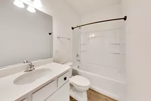 495 Timber Oak Ln, Yorkville, IL 60560 - Photo 25