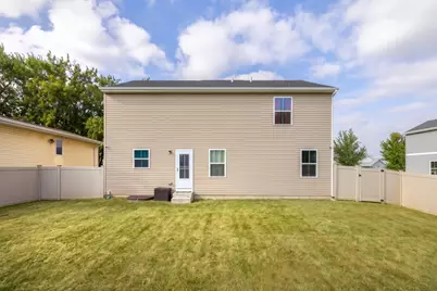 300 Carriage Lane, Joliet, IL 60433 - Photo 17