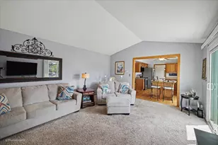 918 Horseshoe Ct, Carol Stream, IL 60188 - Photo 15
