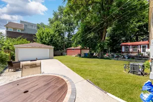 10218 S Wood St, Chicago, IL 60643 - Photo 27