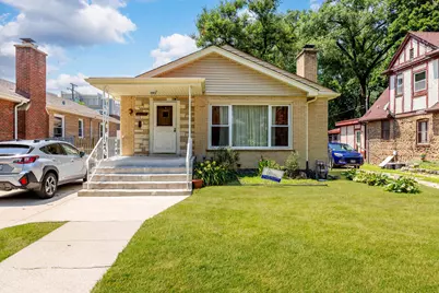 10218 S Wood Street, Chicago, IL 60643 - Photo 1