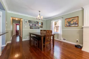 10218 S Wood St, Chicago, IL 60643 - Photo 5