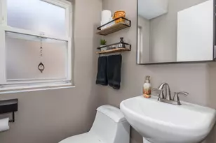 3312 N New England Ave, Chicago, IL 60634 - Photo 17