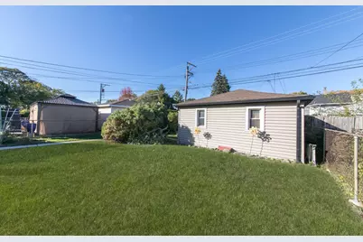 3312 N New England Avenue, Chicago, IL 60634 - Photo 35