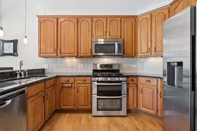 6N731 Willowbrook Drive, Saint Charles, IL 60175 - Photo 11