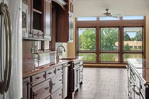 4014 Clubhouse Dr, Champaign, IL 61822 - Photo 23