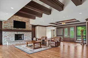 4014 Clubhouse Dr, Champaign, IL 61822 - Photo 17