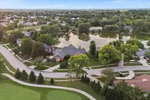 4014 Clubhouse Dr, Champaign, IL 61822 - Photo 9
